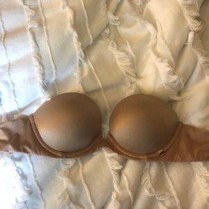 Victoria’s Secret Strapless Push Up Bra